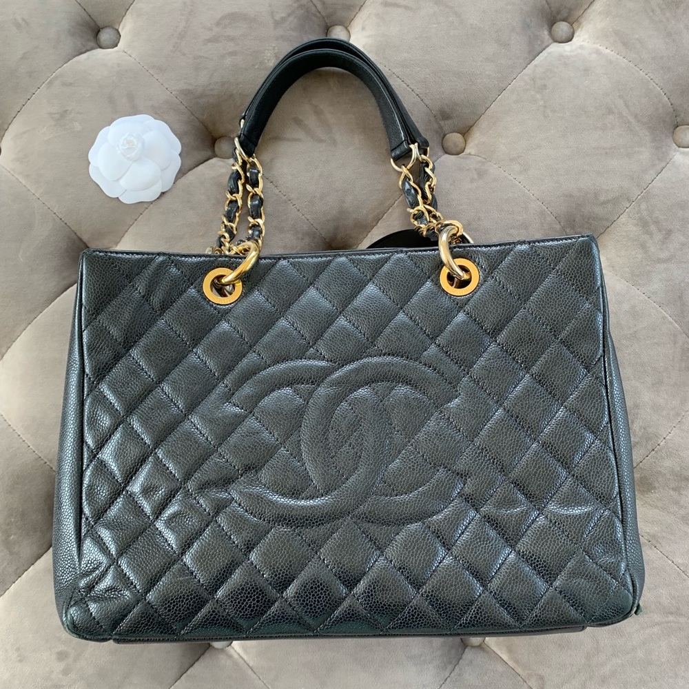 🚫⛔️SOLD⛔️🚫Chanel gst black quilted caviar - Picture 1 of 8